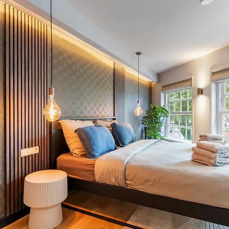 Apartamento Luxury Harbour With Sauna And Jacuzzi