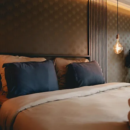 Luxury Harbour With Sauna And Jacuzzi Apartamento *