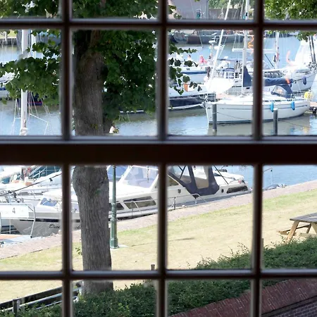 Διαμέρισμα Luxury Harbour With Sauna And Jacuzzi Medemblik