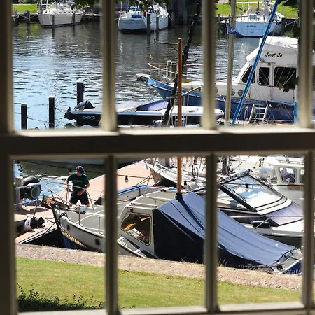 Διαμέρισμα Luxury Harbour With Sauna And Jacuzzi