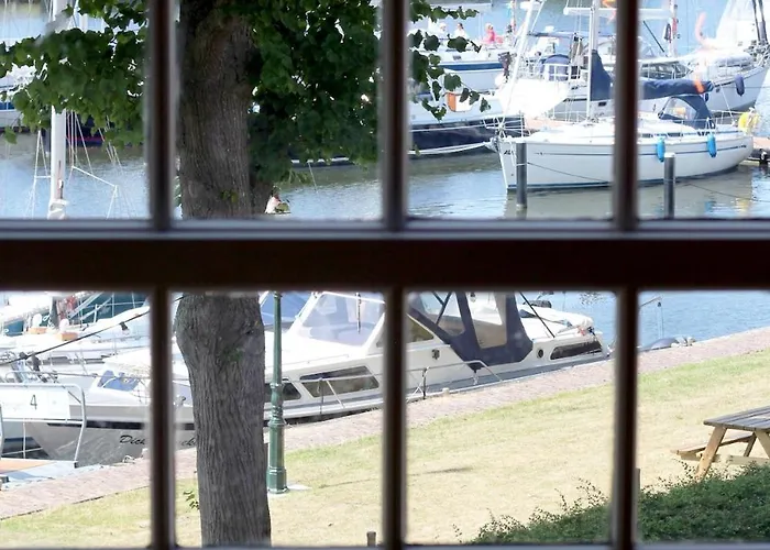 Appartement Luxury Harbour With Sauna And Jacuzzi Medemblik