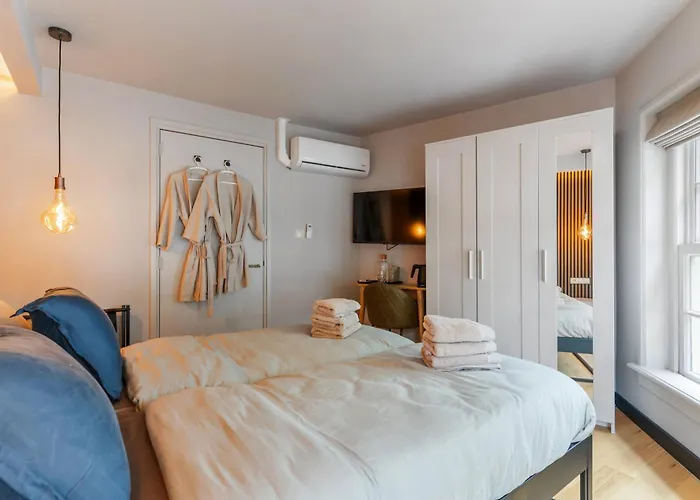 Luxury Harbour With Sauna And Jacuzzi * Medemblik