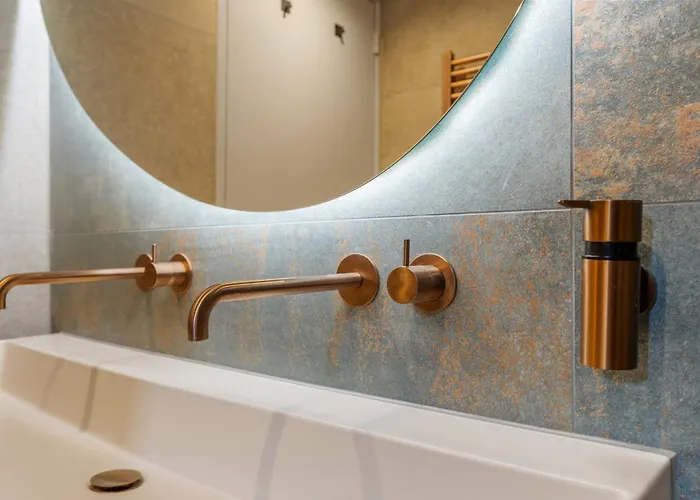 Luxury Harbour With Sauna And Jacuzzi