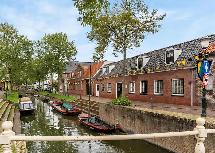 Luxury Harbour With Sauna And Jacuzzi